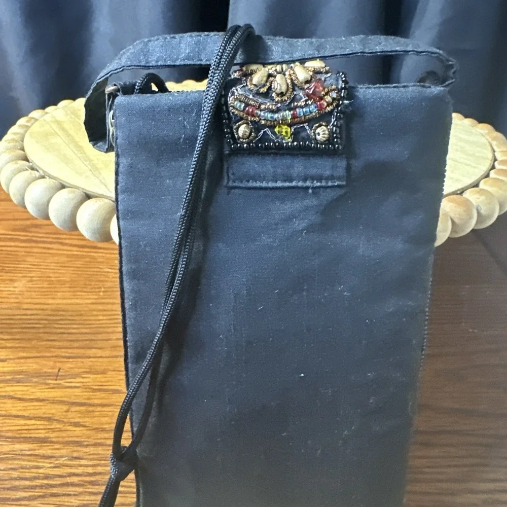 Shimmering Flowers Crossbody with stones and gems, cell phone Bag